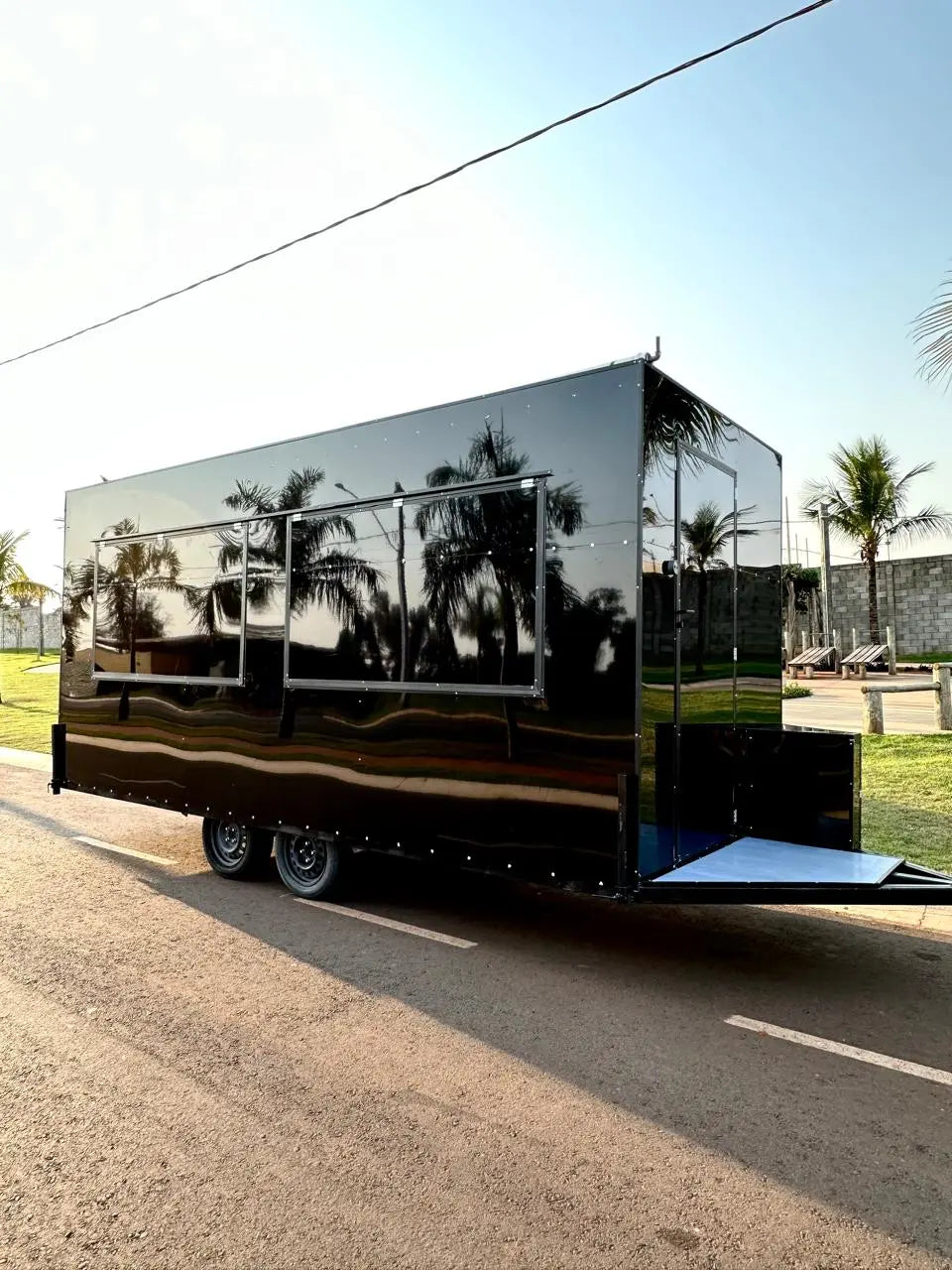 Trailer 5x2 FOOD TRUCK Reboques GT BRASIL