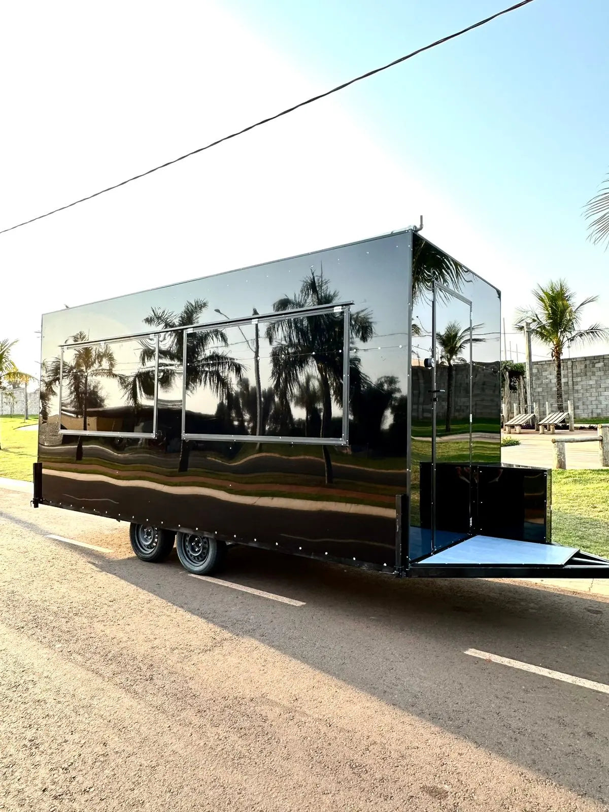 Trailer 5x2 FOOD TRUCK Reboques GT BRASIL
