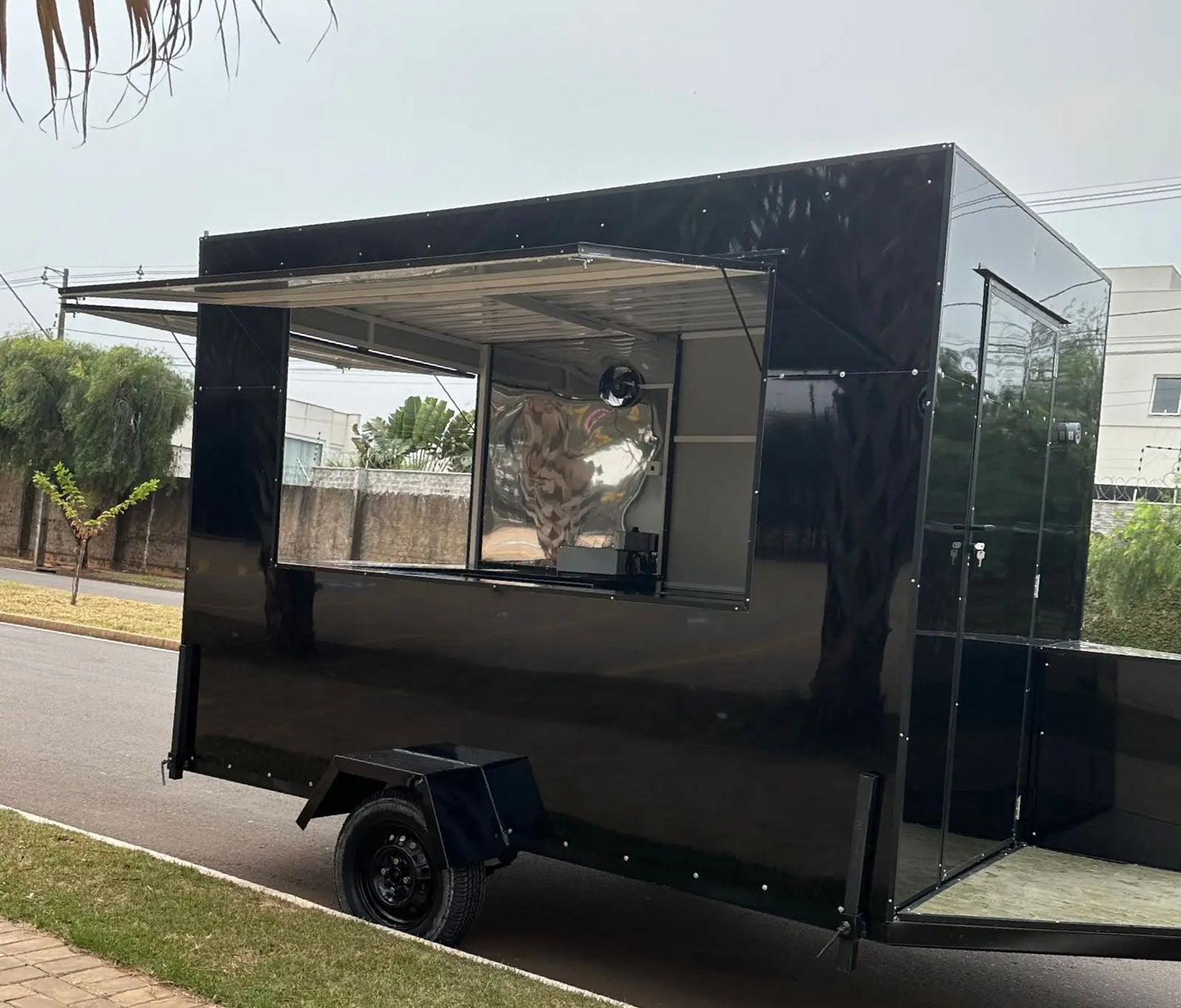 Trailer para Lanches 3x2 - Ideal para Food Trucks Reboques GT BRASIL