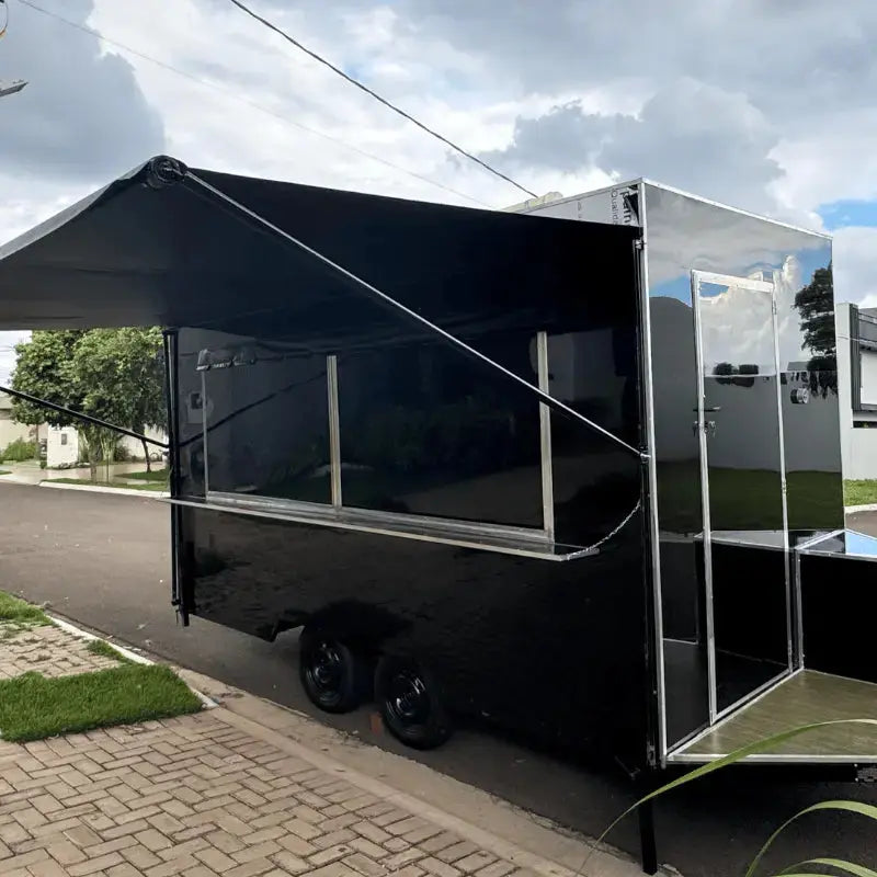 Trailer 4x2 pronto para reboque