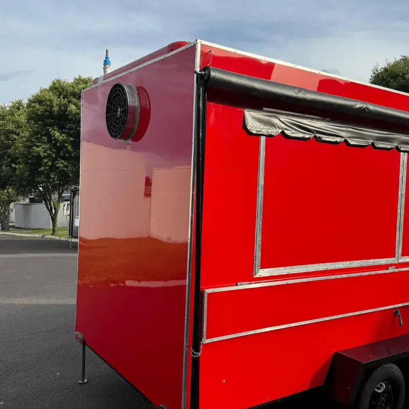 Trailer 4 metros personalizado Reboques GT BRASIL