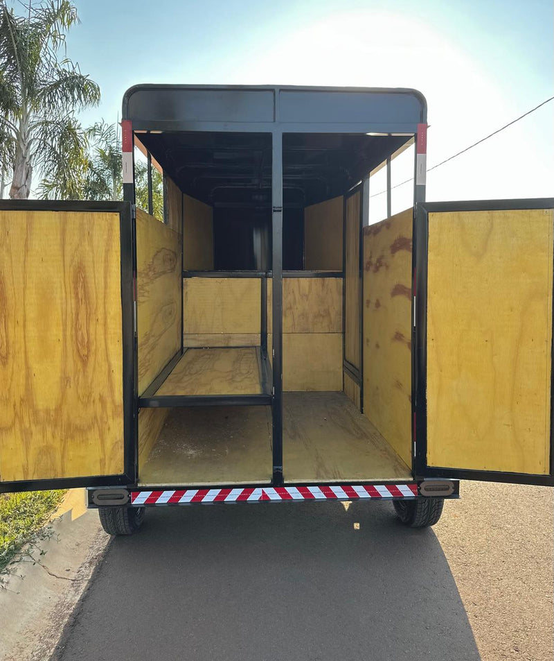 Trailer Cavalo